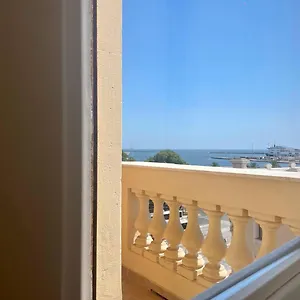 Guest house Onlyrooms V - & Train Station Cagliari